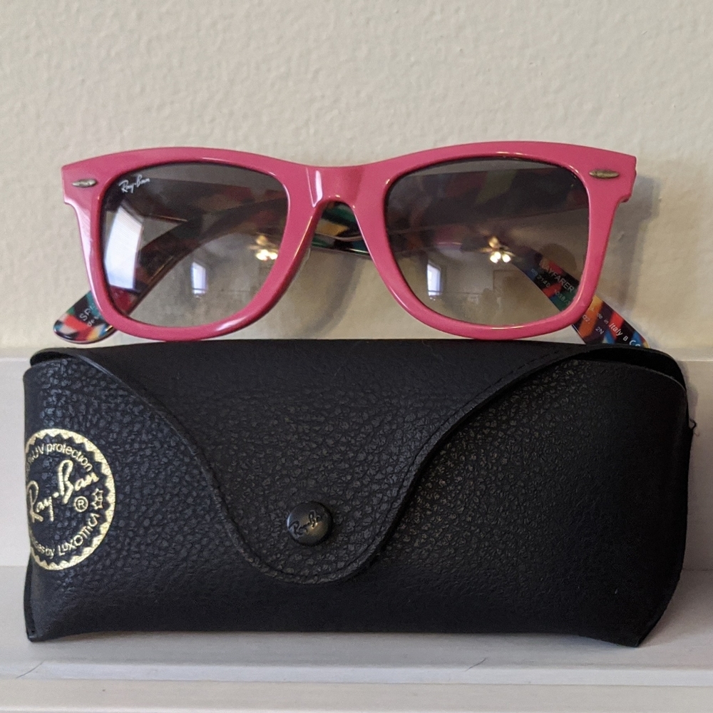 2 pairs of Ray-Ban Special Series New Wayfairers